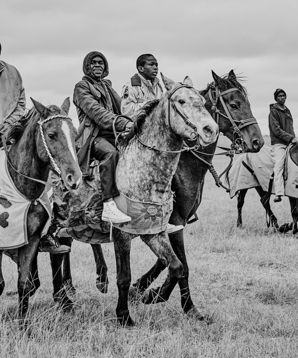 2017 05 13  Traditional rural race contestants , Nquthu .  Mkhonjane, Nquthu, Umzinyathi District, KwaZulu Natal Mluleki Dlamini (Myllo Menorah)